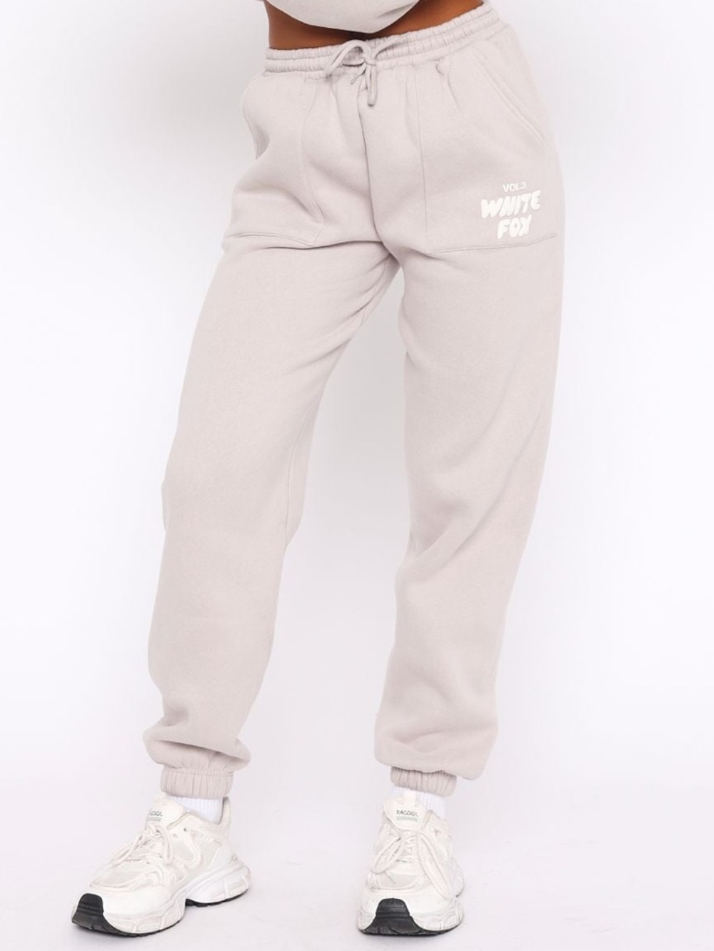 White Fox volume 3 Offstage Sweatpants Loungewear Comfy Sporty Casual Medium